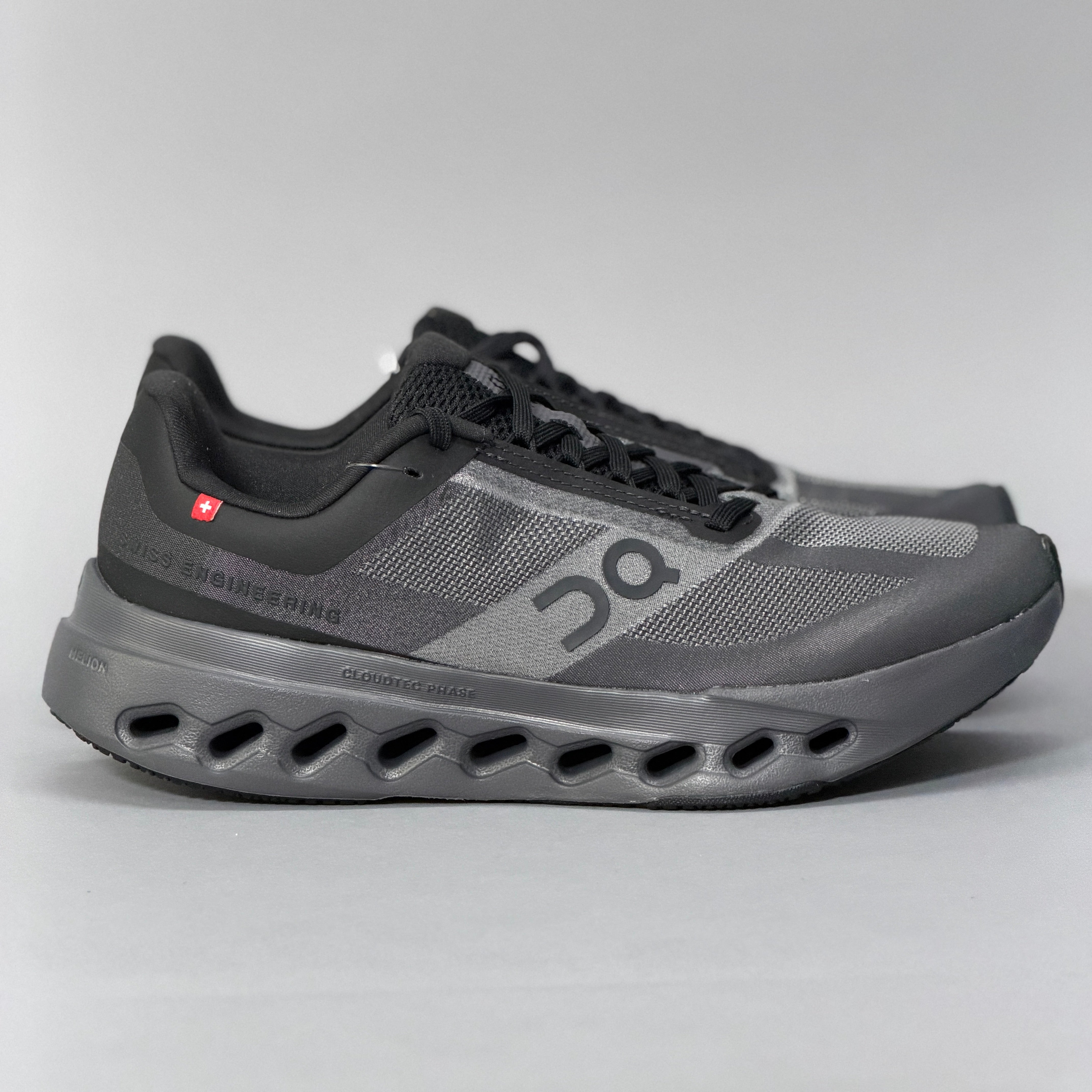 CALZADO ON RUNNING MUJER CLOUDSURFER NEXT  3WE30050106